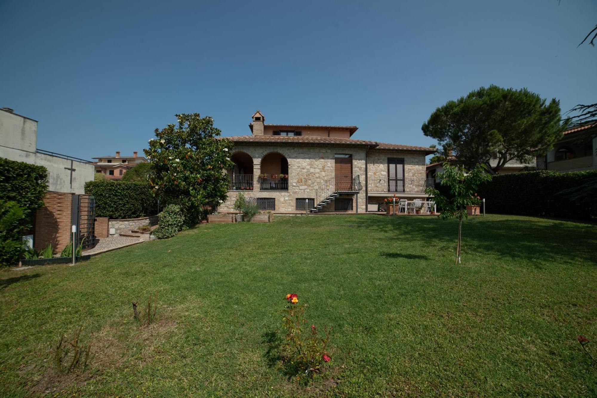 Bed and Breakfast Dolce Alba à Montecastrilli Extérieur photo