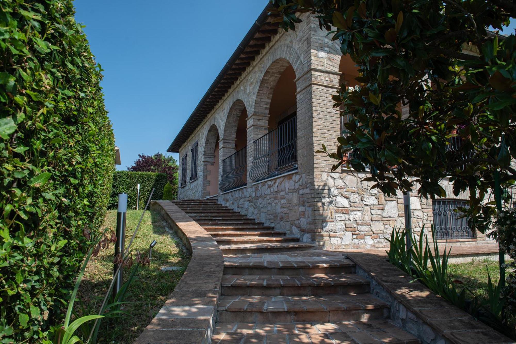Bed and Breakfast Dolce Alba à Montecastrilli Extérieur photo