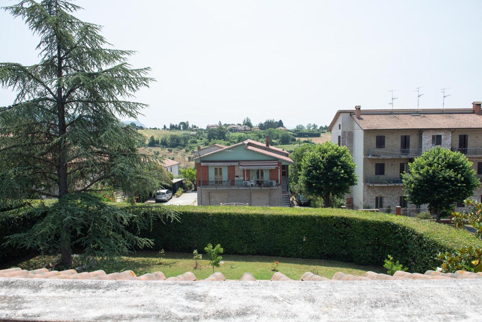 Bed and Breakfast Dolce Alba à Montecastrilli Extérieur photo