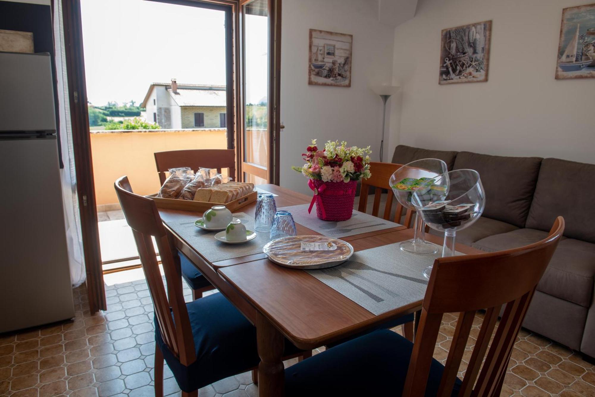 Bed and Breakfast Dolce Alba à Montecastrilli Extérieur photo
